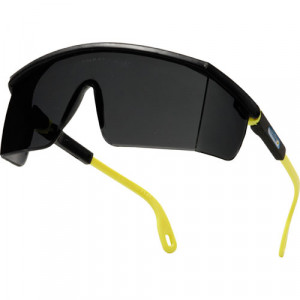 Очила од поликарбонат отпорни на гребење странична и латерална заштита